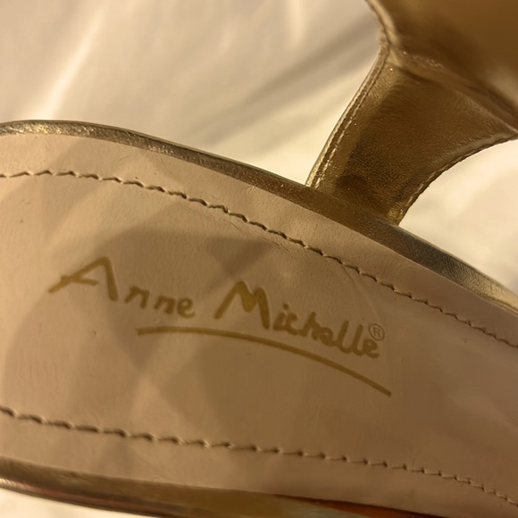 Anne Michelle - Gold Strappy Sandal, Size 7US - Picture 3 of 8